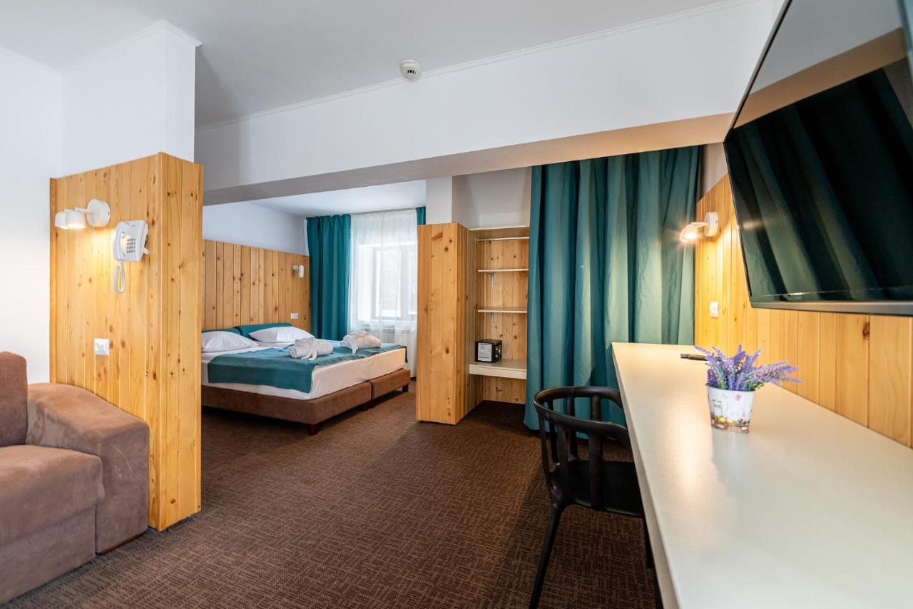 Complex Hotelier Cota O Mie Sinaia Exterior photo